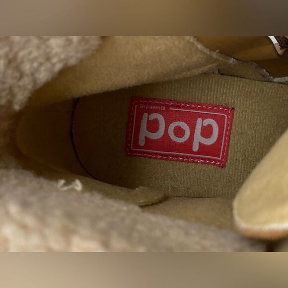 POP Lug-Sole Boots - Picture 13 of 13
